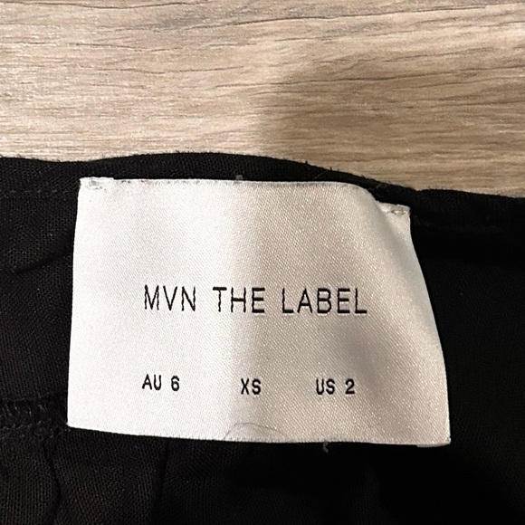 MVN THE LABEL | Cotton tiered, flowy maxi dress Size XS US 2​​​​ - Picture 3 of 4